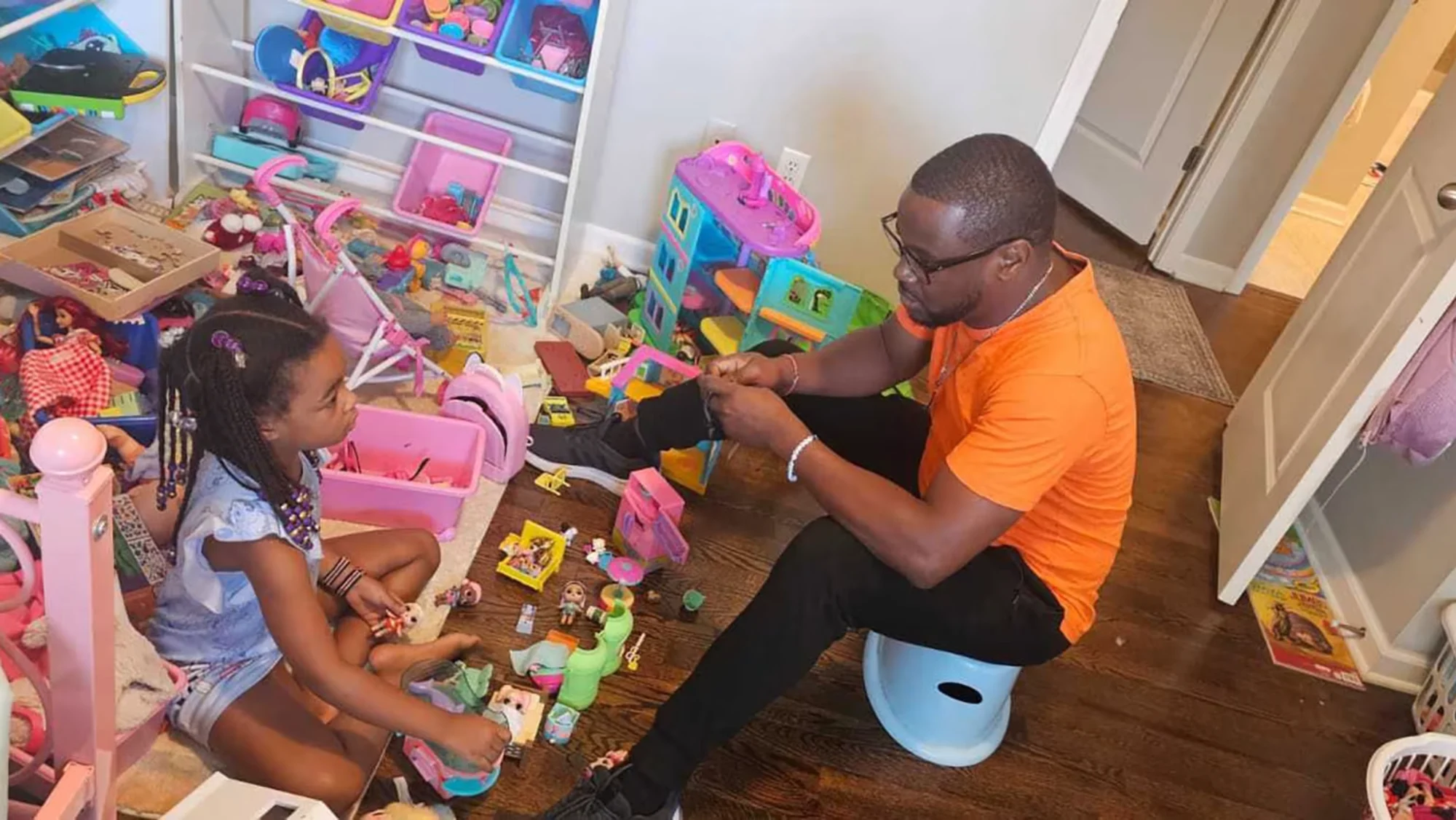 Este inmigrante salió voluntariamente de EE.UU. y dejó a su esposa e hijos en Michigan. Pero lo hizo en sus propios términos